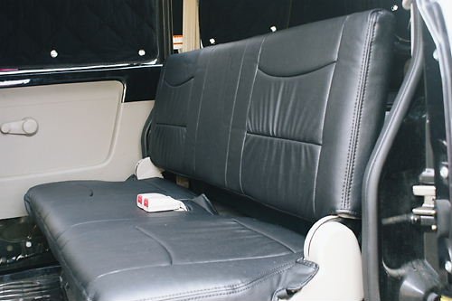 da64v エブリィ　シートカバー シートカバー + アームレスト エブリイバン DA64V ヘッドレスト一体型